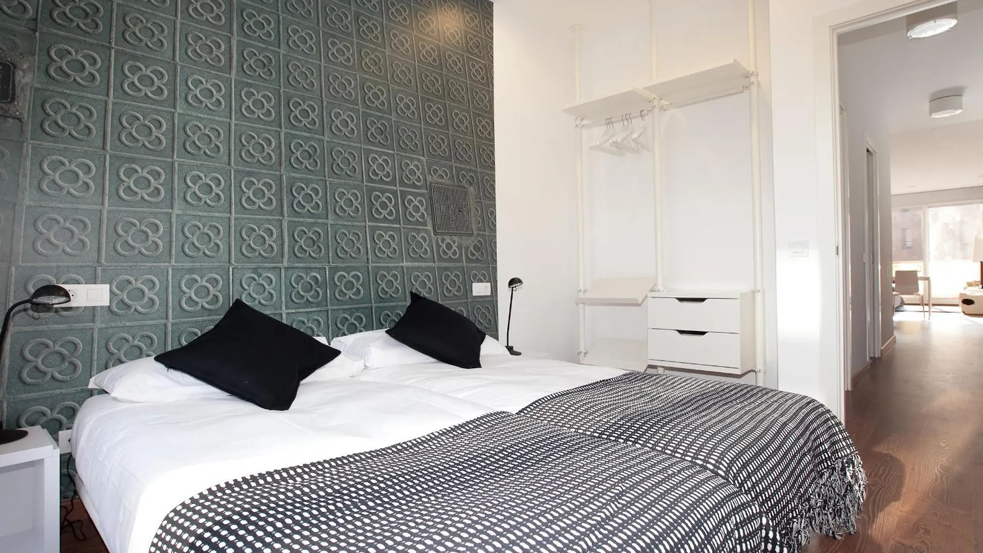 Ab Montjuic Apartment Barcelona 0*,  Spain
