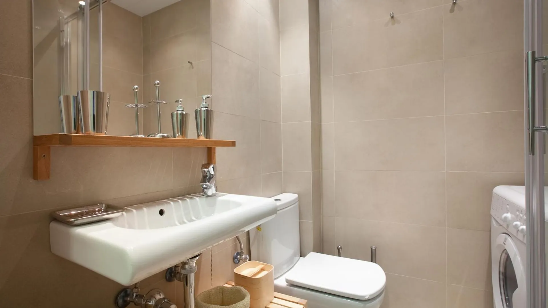 Ab Montjuic Apartment Barcelona